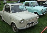 Vespa acma 400